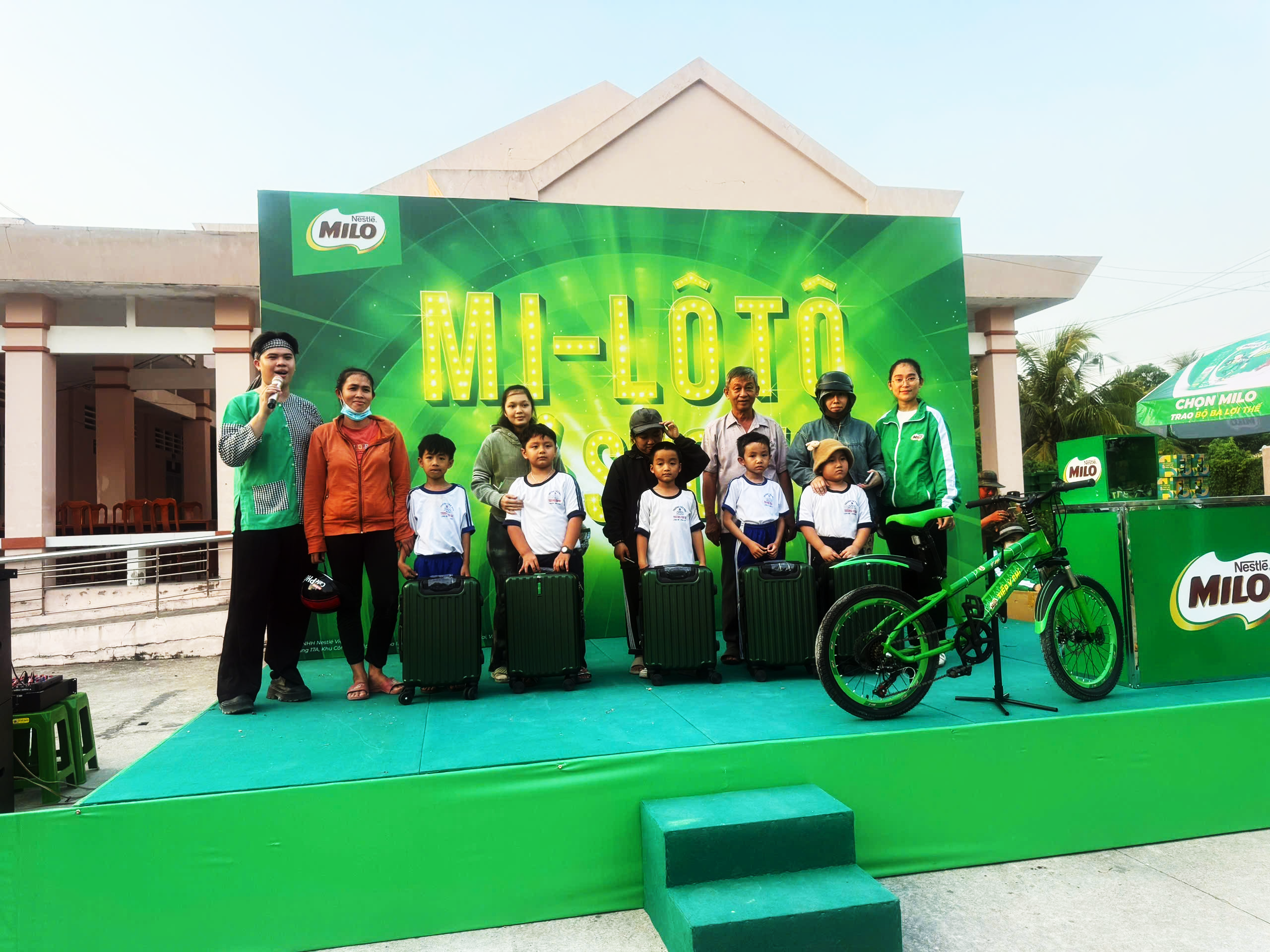 CHƯƠNG TRÌNH MILO “CHINH PHỤC BA LỢI THẾ” THU HÚT ĐÔNG ĐẢO NGƯỜI THAM GIA TRÊN ĐỊA BÀN XÃ AN BÌNH